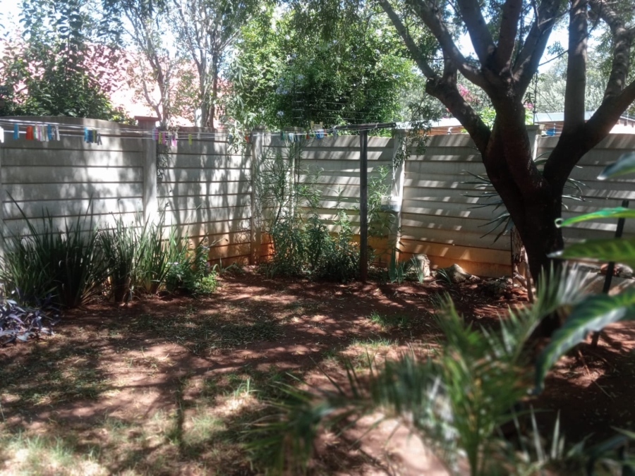 4 Bedroom Property for Sale in Generaal De Wet Free State
